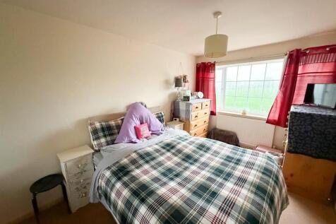 3 bed detached, cowling