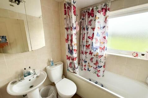 3 bed detached, cowling