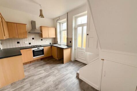 3 bed terrace, Steeton