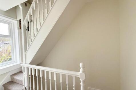 3 bed terrace, Steeton