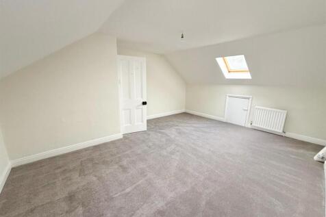 3 bed terrace, Steeton