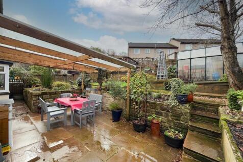 4 bed semi detached Sutton-in-Craven