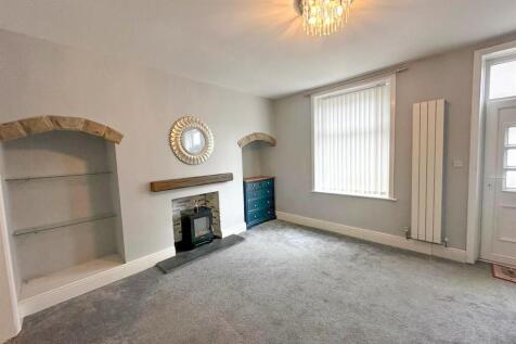 3 bed terrace, Silsden