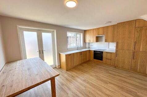 3 bed detached, Silsden