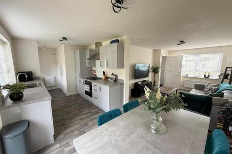 Three Bed Detached in Silsden 5.jpg