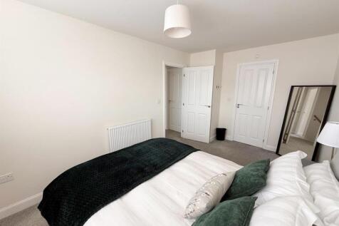 Three Bed Detached in Silsden 12.jpg