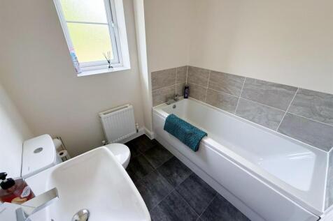 Three Bed Detached in Silsden 13.jpg