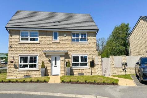 Three bed detached property, Silsden 1