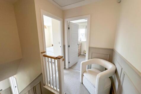 Three bed detached property, Silsden 15