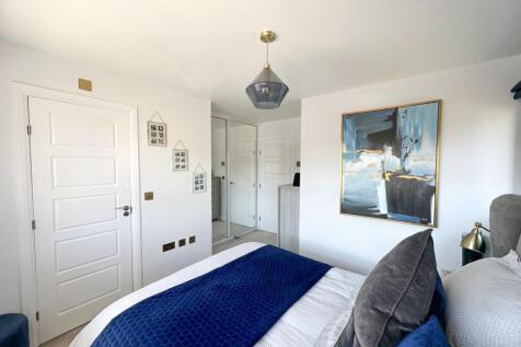Three bed detached property, Silsden 16