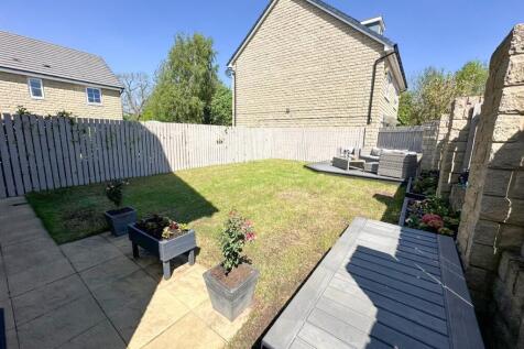 Three bed detached property, Silsden 23