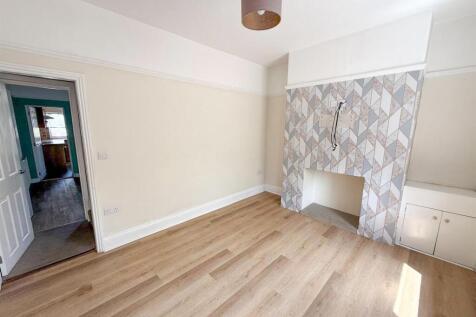 3 bed terrace, Silsden