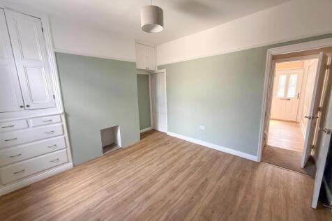 3 bed terrace, Silsden