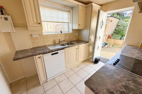 3 Bed Detached, Silsden 8