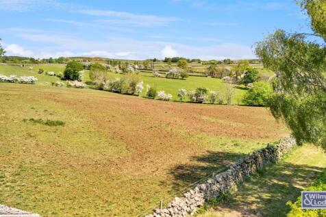 Land for sale in Silsden 17