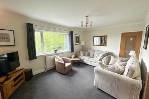 3 bed semi-detached property, Utley