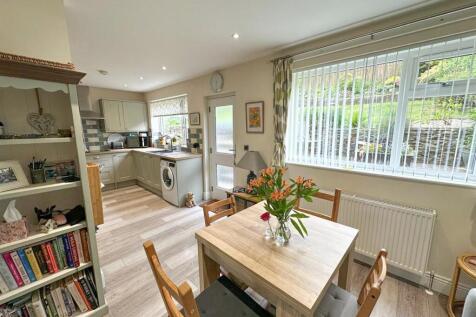 3 bed semi-detached property, Utley