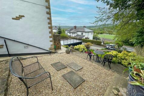 3 bed semi-detached property, Utley
