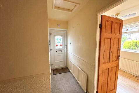 Two bed semi-detached bungalow, Silsden 2