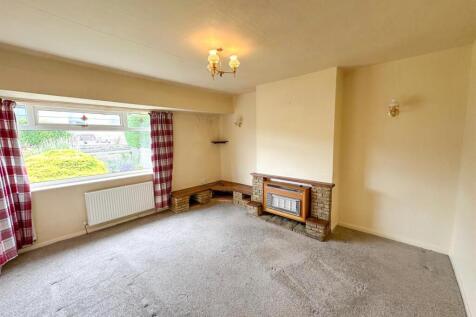 Two bed semi-detached bungalow, Silsden 3