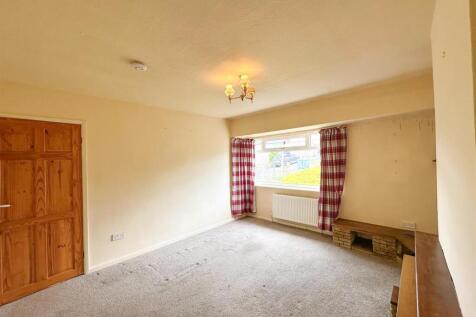 Two bed semi-detached bungalow, Silsden 4