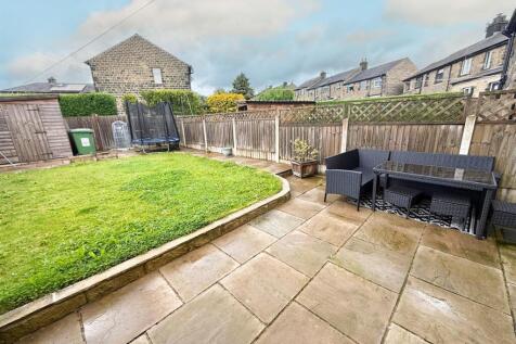 Three Bed Terraced Silsden (2).jpg