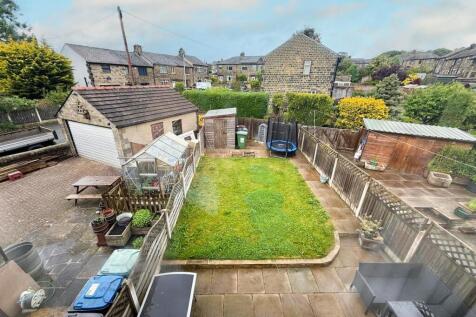Three Bed Terraced Silsden (16).jpg