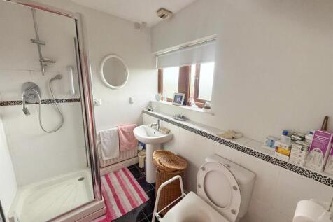 4 Bed Detached, Silsden