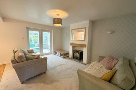 4 Bed Semi Silsden
