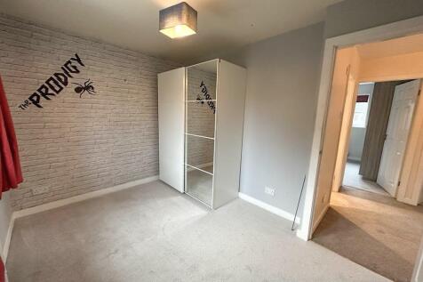 4 Bed Semi Silsden