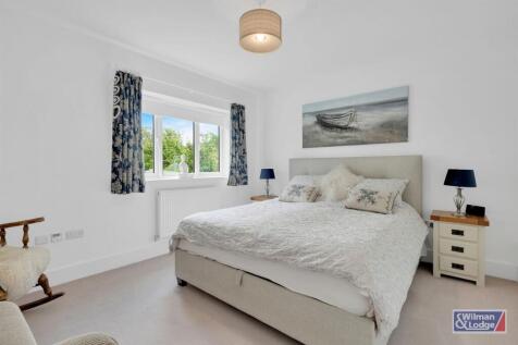 4 bed detached, Silsden