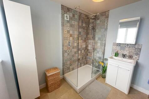 Four Bed Townhouse, Silsden 18