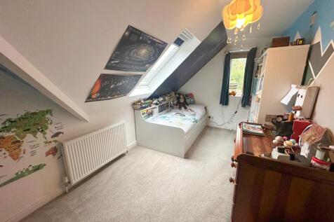 Four Bed Townhouse, Silsden 20