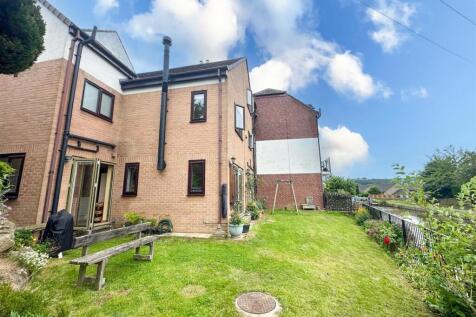 Four Bed Townhouse, Silsden 24