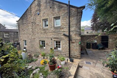 2 bed cottage, Silsden