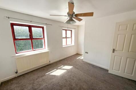 3 bed townhouse, Keighley