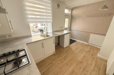Property 3.jpg