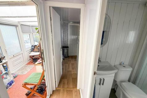 1 bed park home, Silsden 4