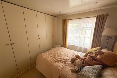 1 bed park home, Silsden 9