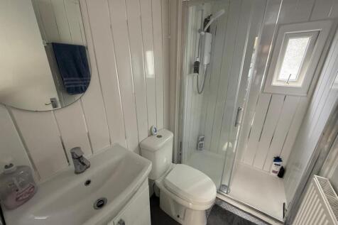 1 bed park home, Silsden 11