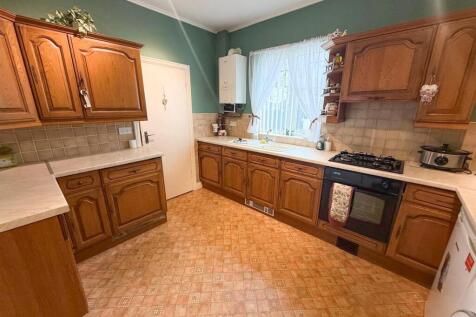 3 bed terrace, Silsden 19
