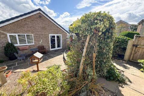 2 bed detached bungalow, Silsden 3
