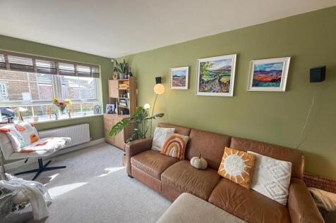 3 bed semi, Silsden