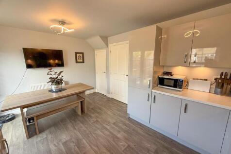 3 bed semi, Silsden