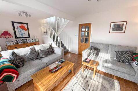3 Bed Detached, Silsden