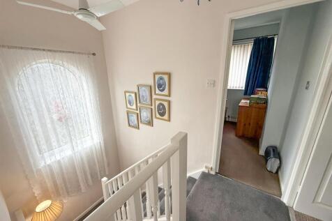 3 Bed Detached, Silsden