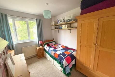 3 Bed Detached, Silsden