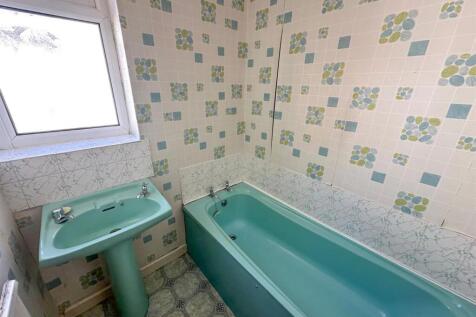 3 bed bungalow, Silsden