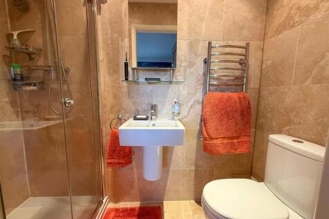 3 bed townhouse, Silsden 7
