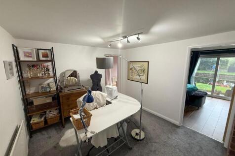 3 bed townhouse, Silsden 9